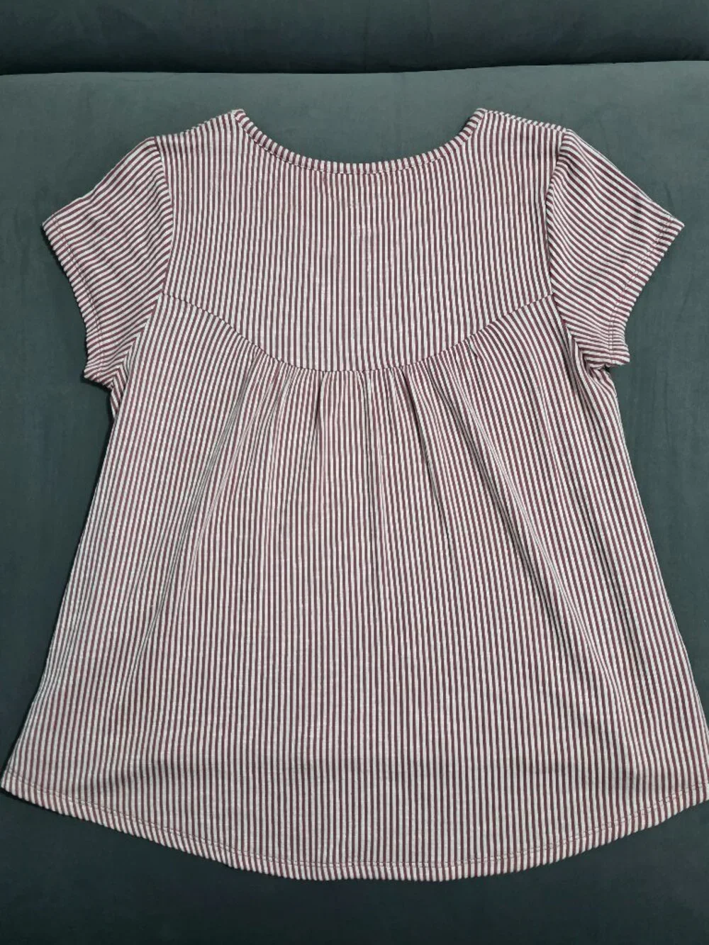 Retrology Striped Blouse Petite Medium – Flowy Fit - Picture 3 of 4